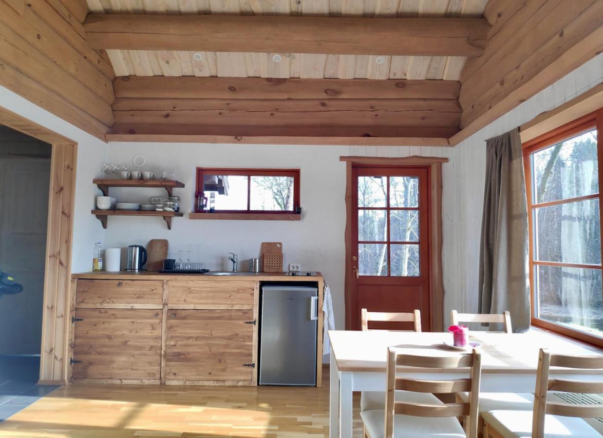 Villa Joeaeaere Puhkekeskus Langa Zimmer foto
